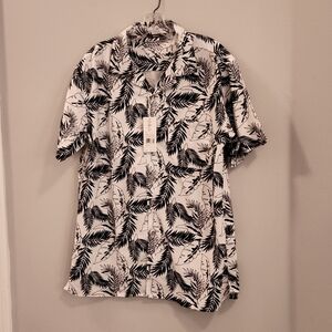 BoHo Breeze Hawaiian Men's Large Black and White Shirt Brand New